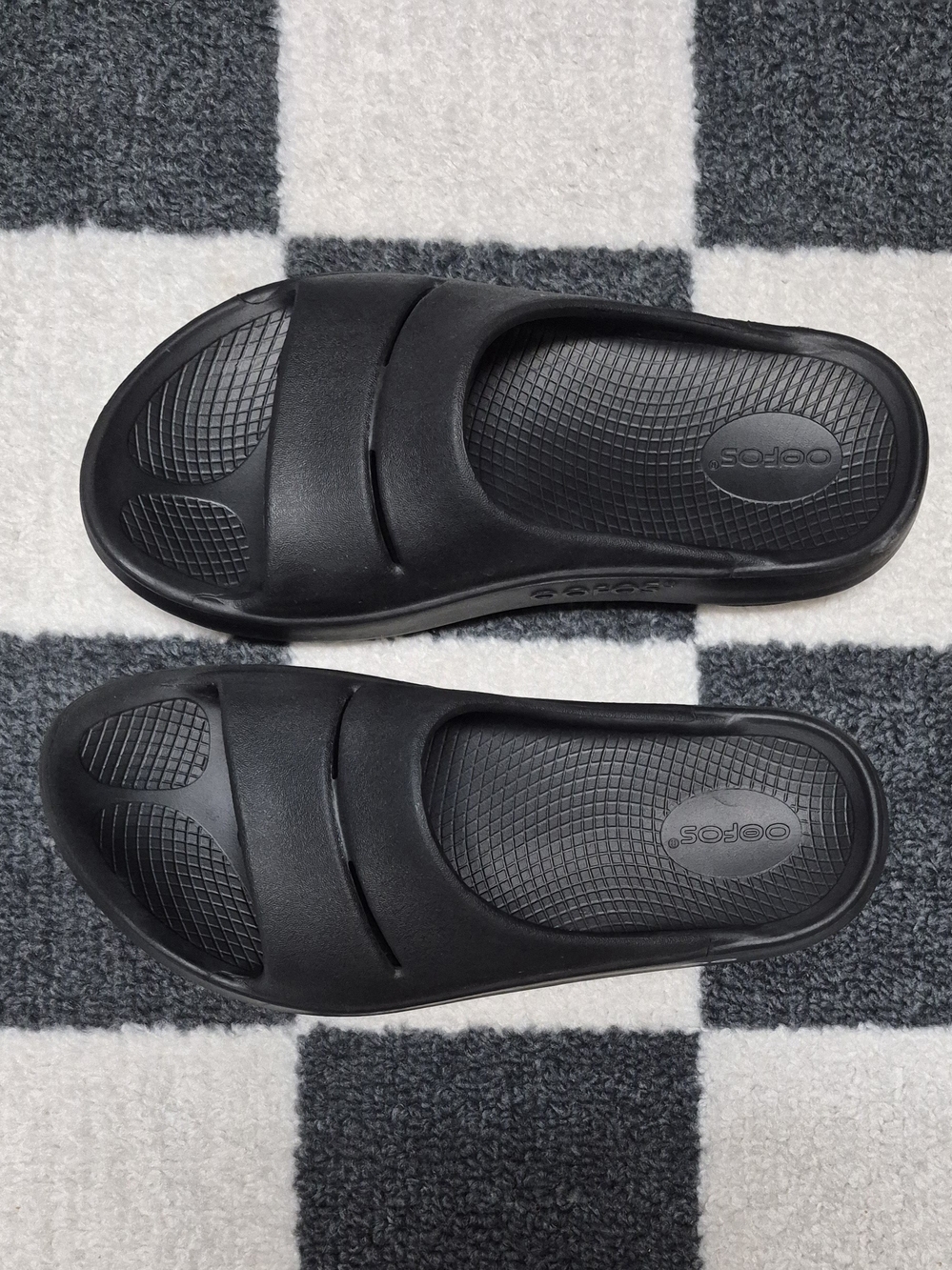Oofos Black Unisex Recovery Slide Sandals Sz M7 W9